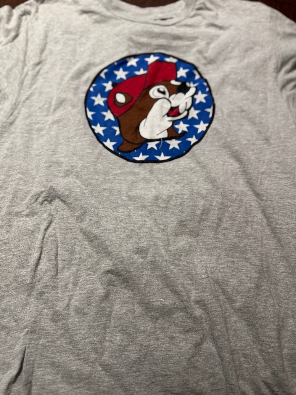 Men's Gray Short Sleeve Tee with Patriotic Bucees Graphic